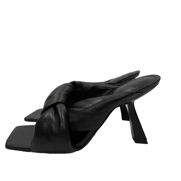 Marc Fisher Shoes - Woman's Heels Marc Fisher LTD Dellian Knotted Strap Slip On Heel Sandal Size 6.5